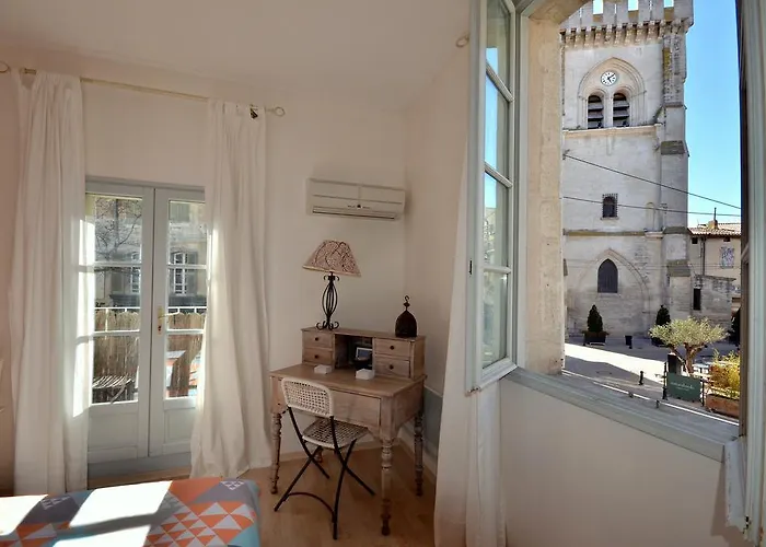 Bel Les Avignon